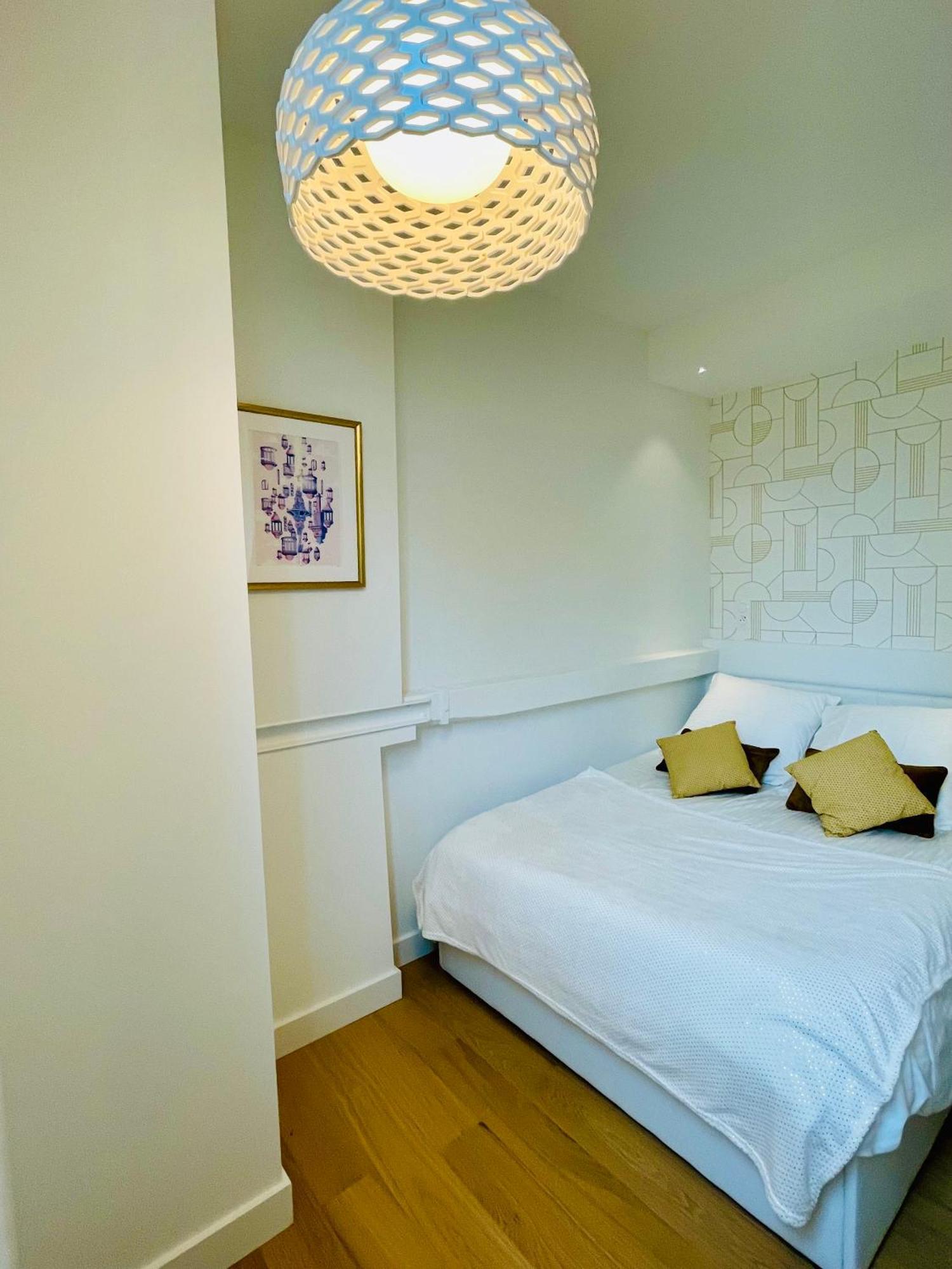 Appartements De Charme Du General Leclerc - Place D'Erlon - Hypercentre - Gare - رانس المظهر الخارجي الصورة