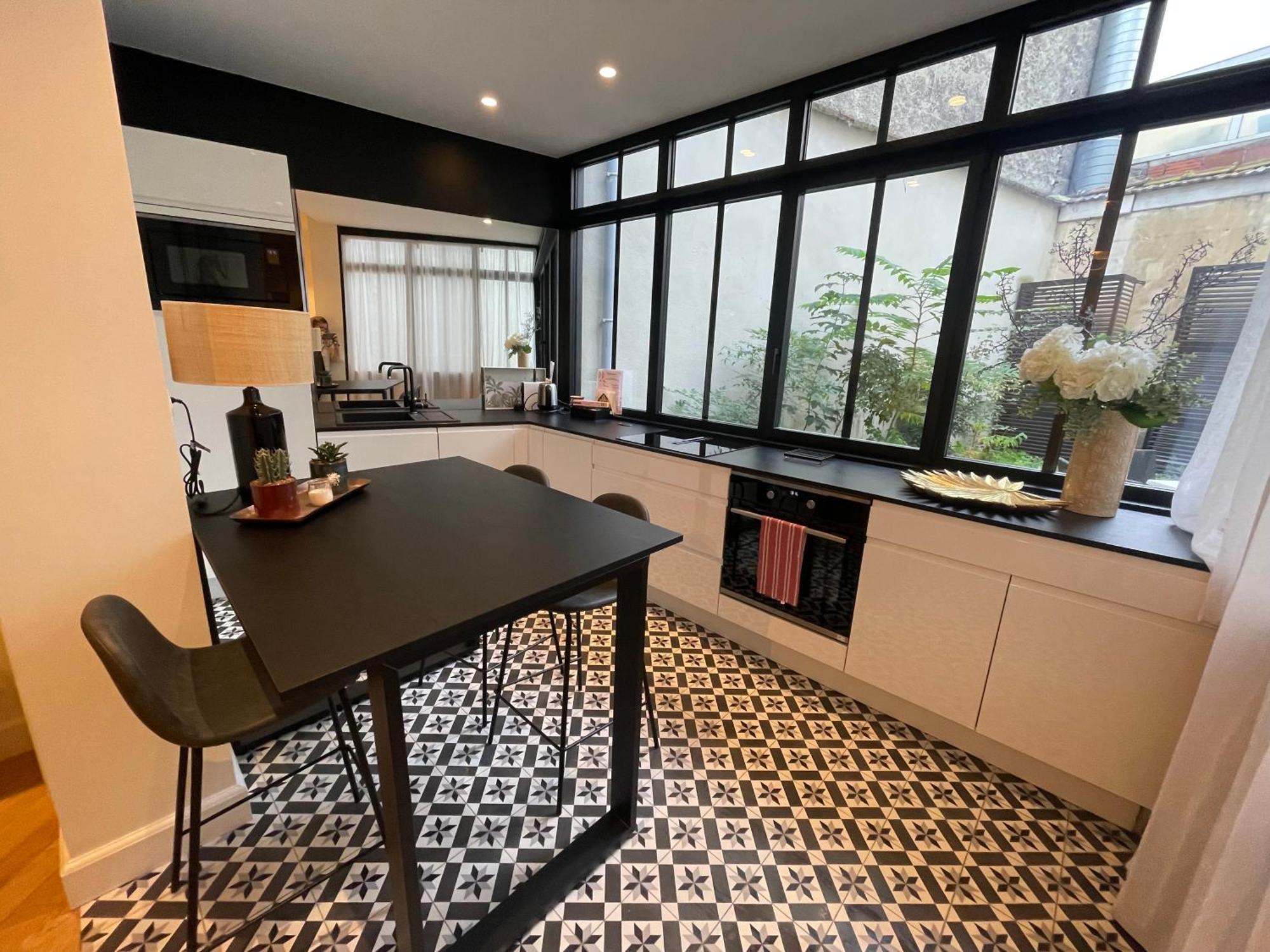Appartements De Charme Du General Leclerc - Place D'Erlon - Hypercentre - Gare - رانس المظهر الخارجي الصورة