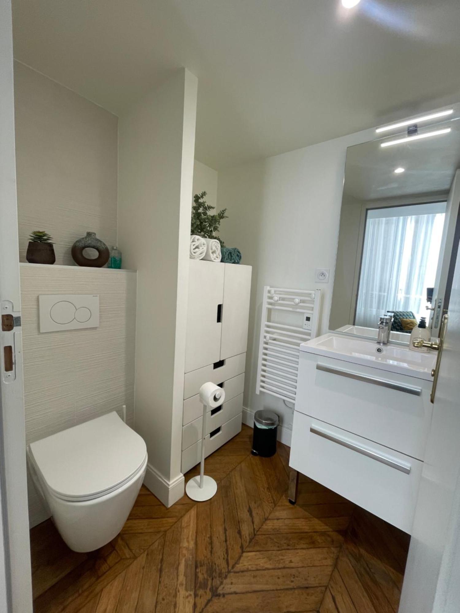 Appartements De Charme Du General Leclerc - Place D'Erlon - Hypercentre - Gare - رانس المظهر الخارجي الصورة
