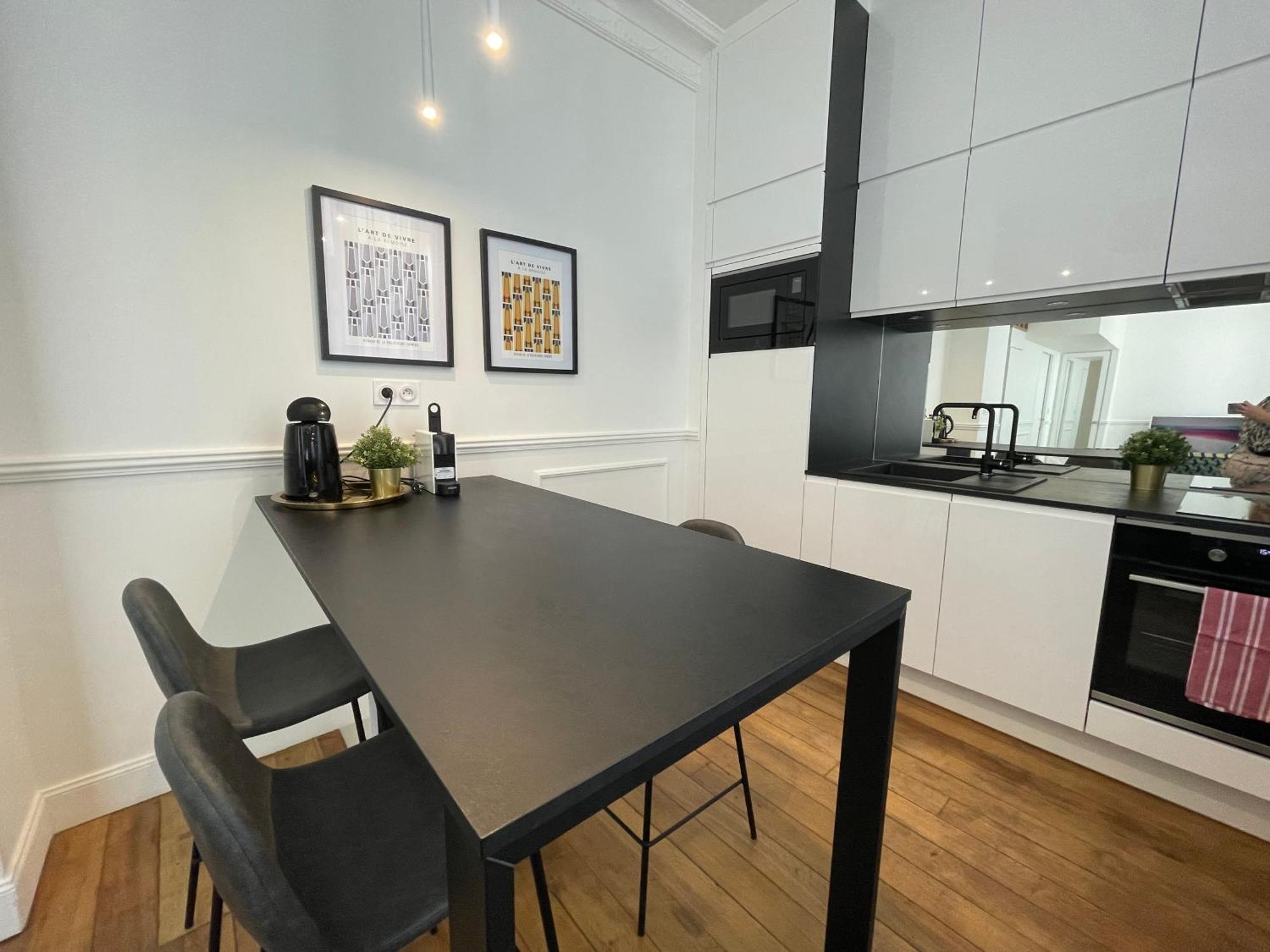 Appartements De Charme Du General Leclerc - Place D'Erlon - Hypercentre - Gare - رانس المظهر الخارجي الصورة